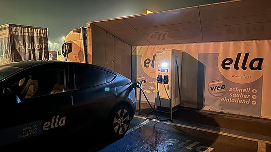 ella Ladestation für Elektrofahrzeuge in Kaiserrast